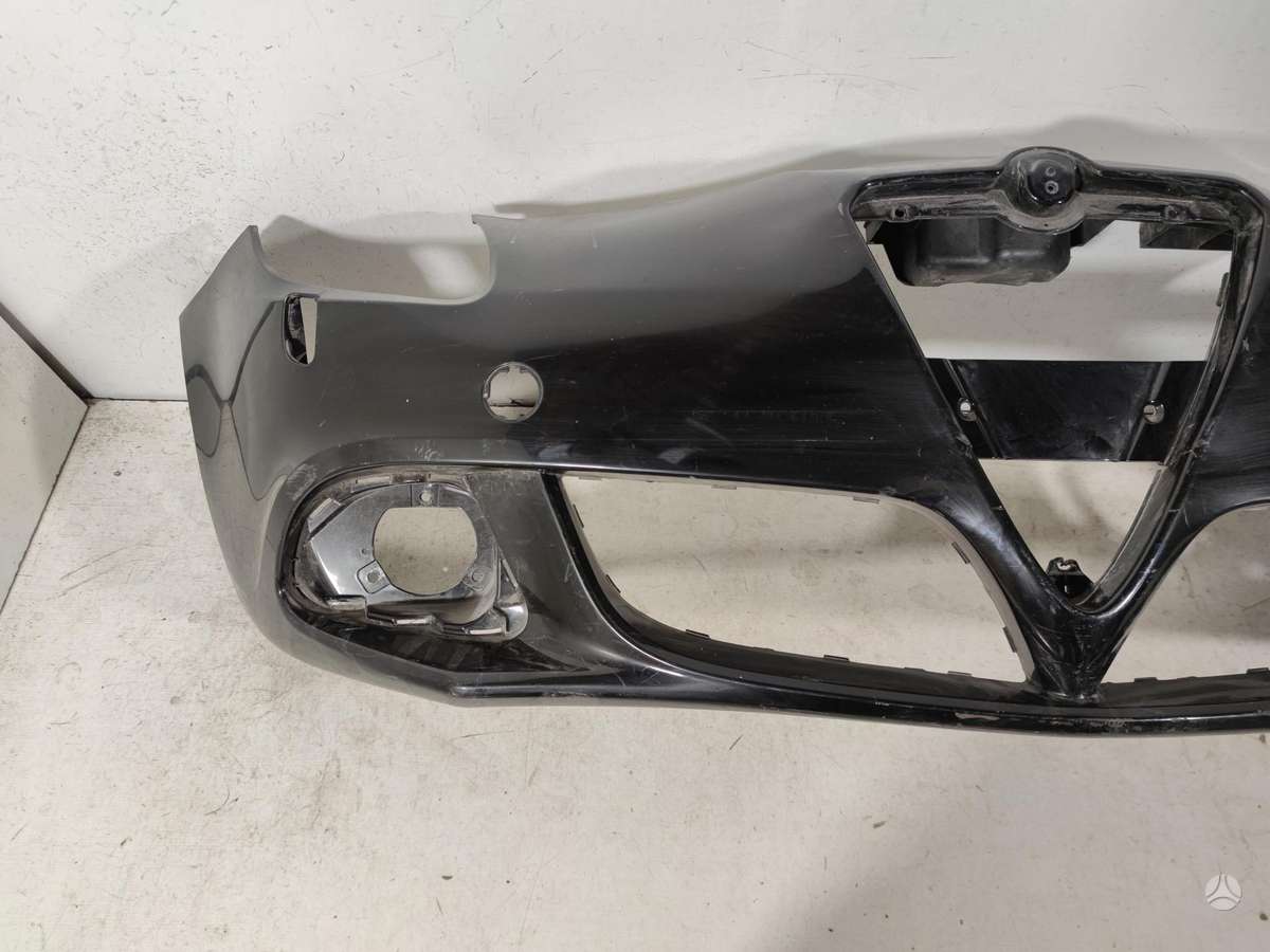 Alfa Romeo Giulietta kėbulo dalys