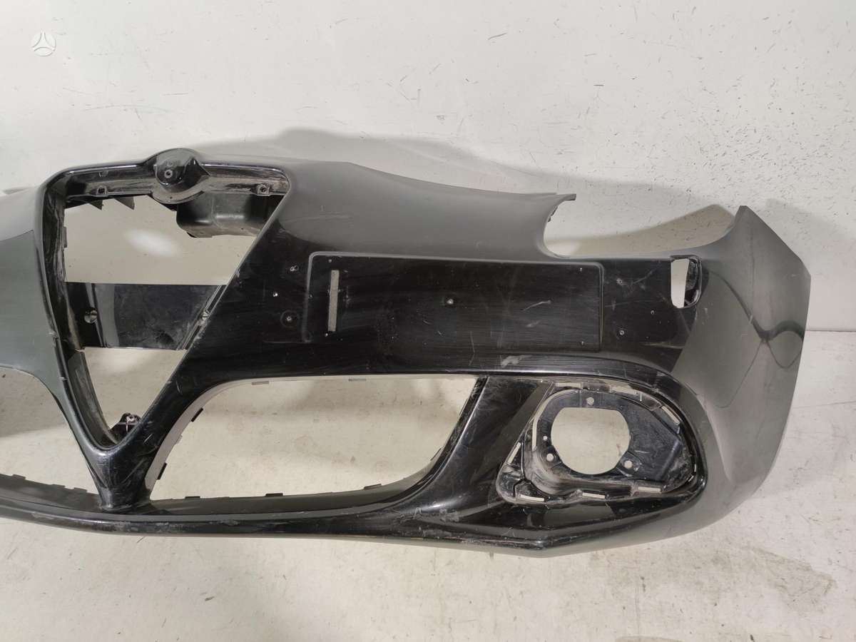 Alfa Romeo Giulietta kėbulo dalys