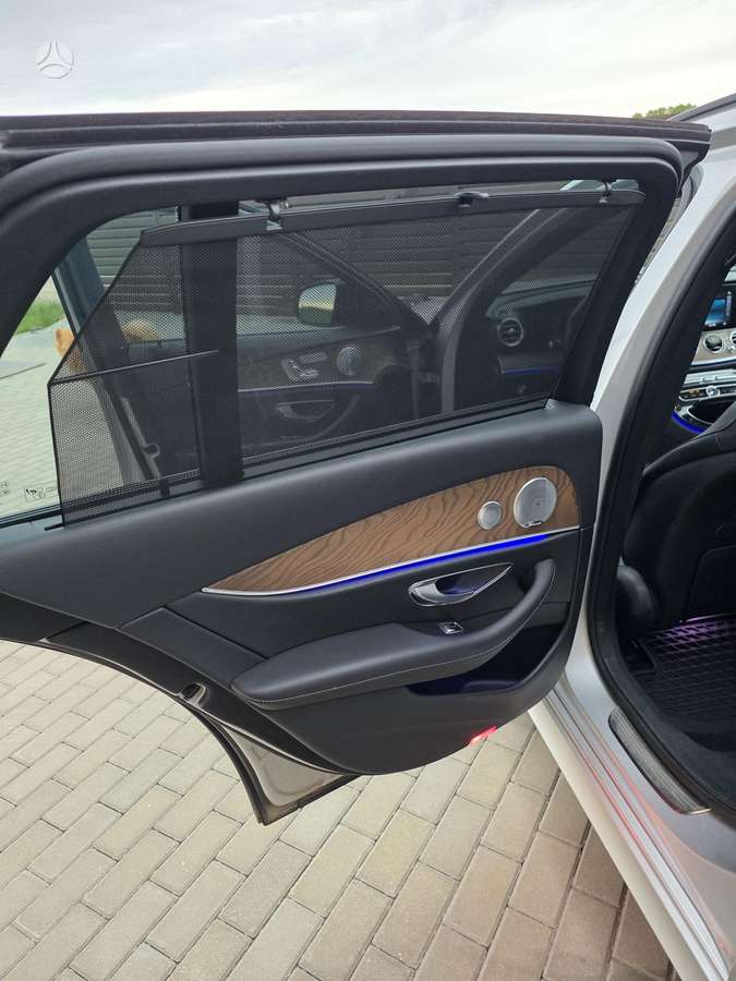 Mercedes-Benz E400, 3.0 l., wagon