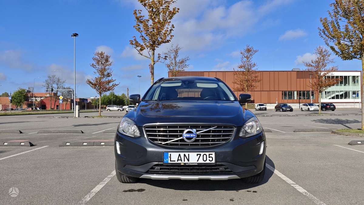 Volvo XC60 - 2