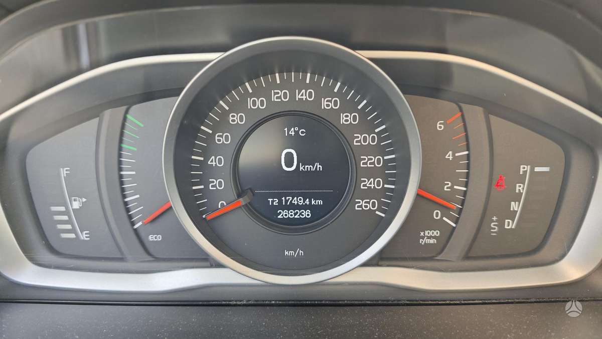 Volvo XC60 - 10