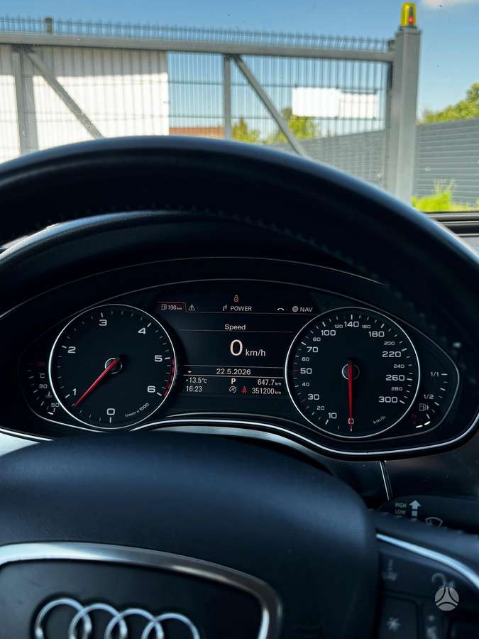 Audi A6, 3.0 l., Седан