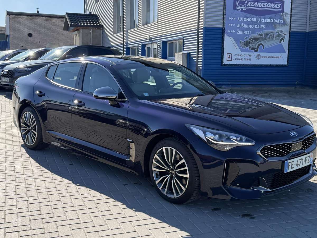 Kia Stinger, 2.2 l., hatchback