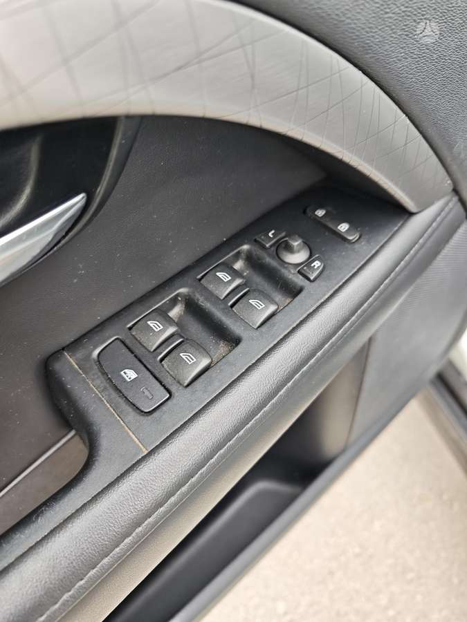 Volvo XC70, 2.4 l., wagon