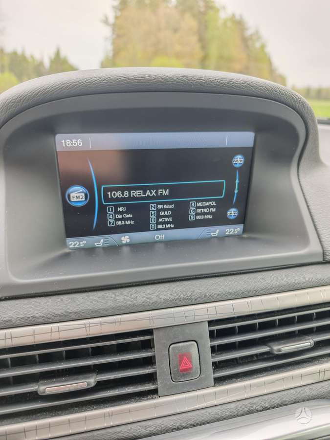 Volvo XC70, 2.4 l., wagon