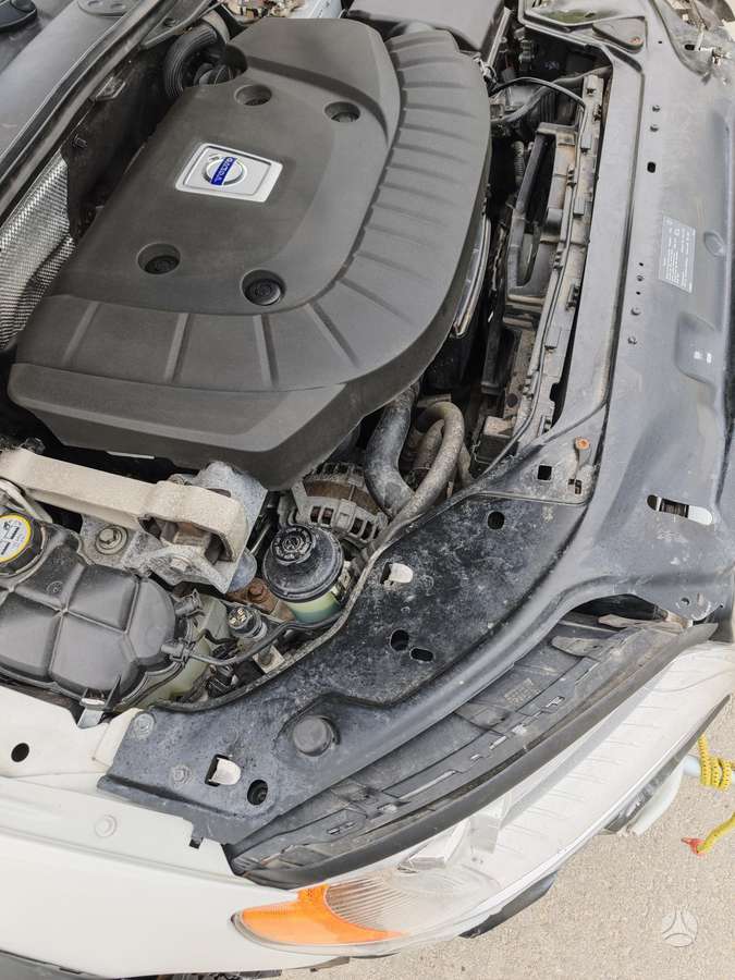 Volvo XC70, 2.4 l., universalas