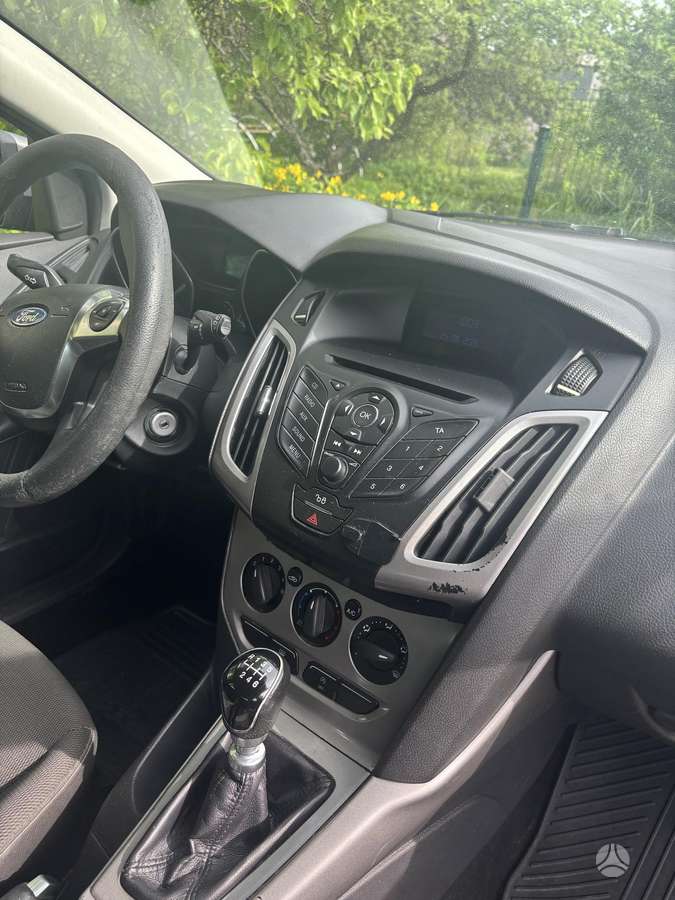 Ford Focus, 1.6 l., hatchback