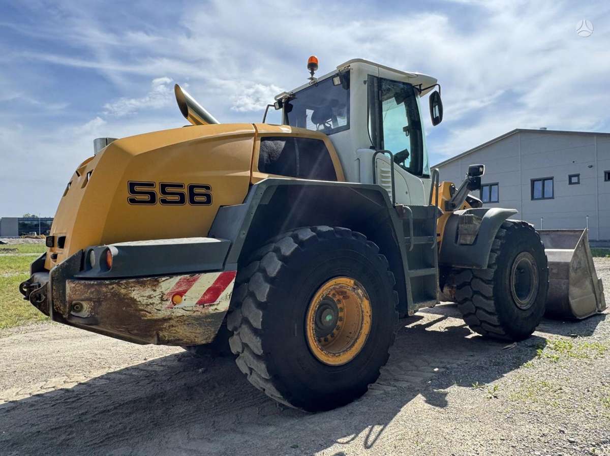 Liebherr L556, frontal loader