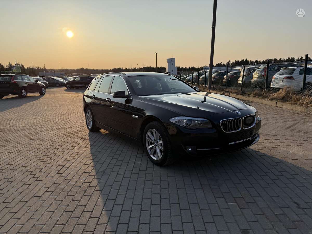 BMW 525, 3.0 l., Универсал