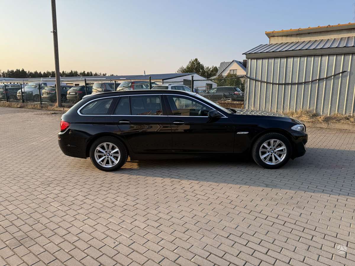 BMW 525, 3.0 l., Универсал