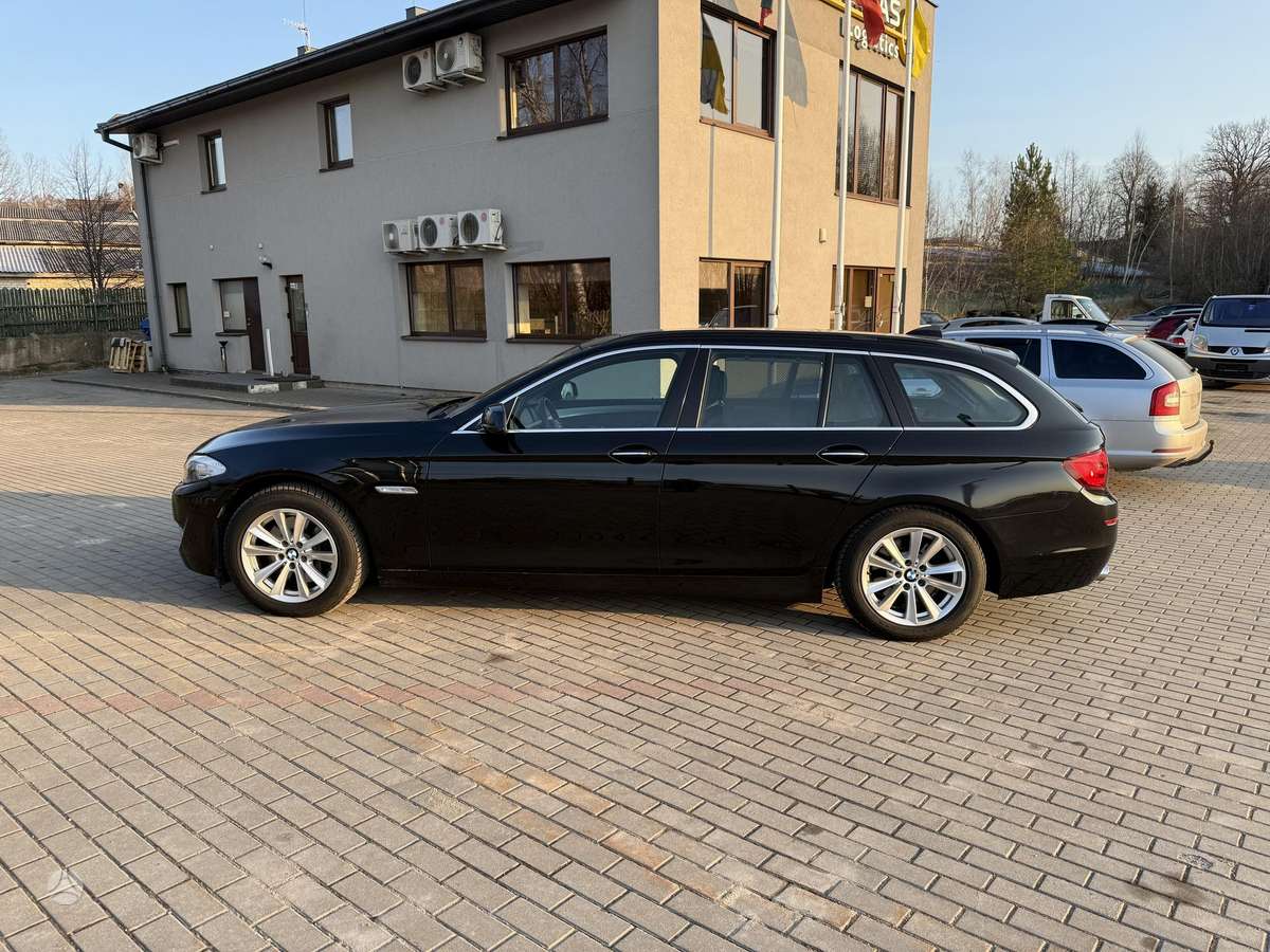 BMW 525, 3.0 l., Универсал