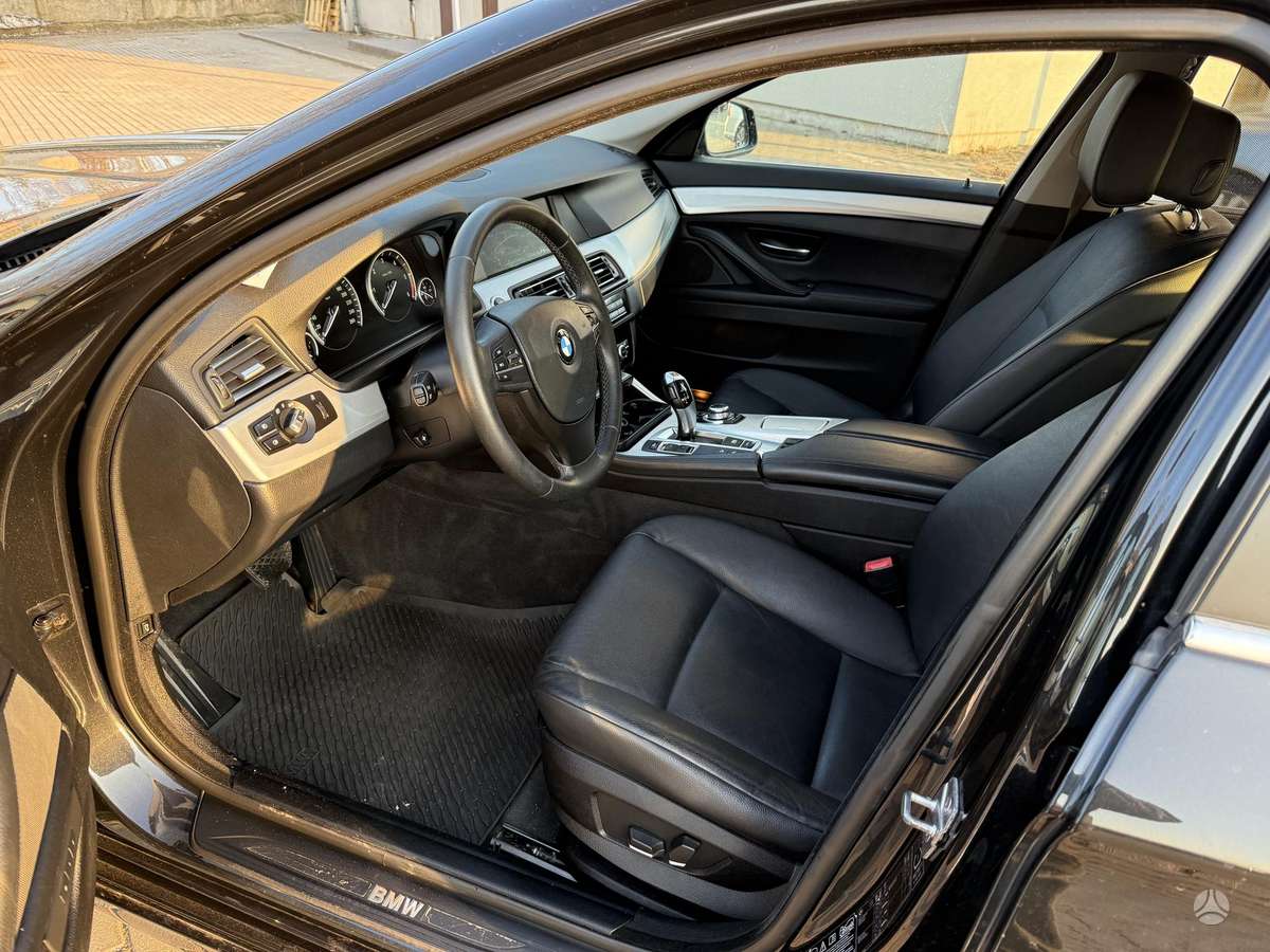 BMW 525, 3.0 l., Универсал
