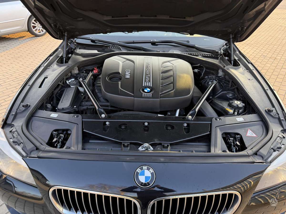 BMW 525, 3.0 l., Универсал
