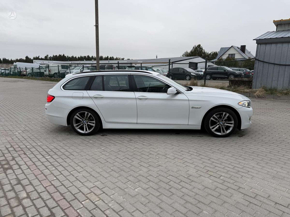 BMW 520, 2.0 l., wagon