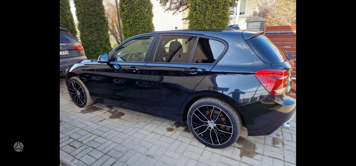 BMW 116, 2.0 l., Хэтчбек