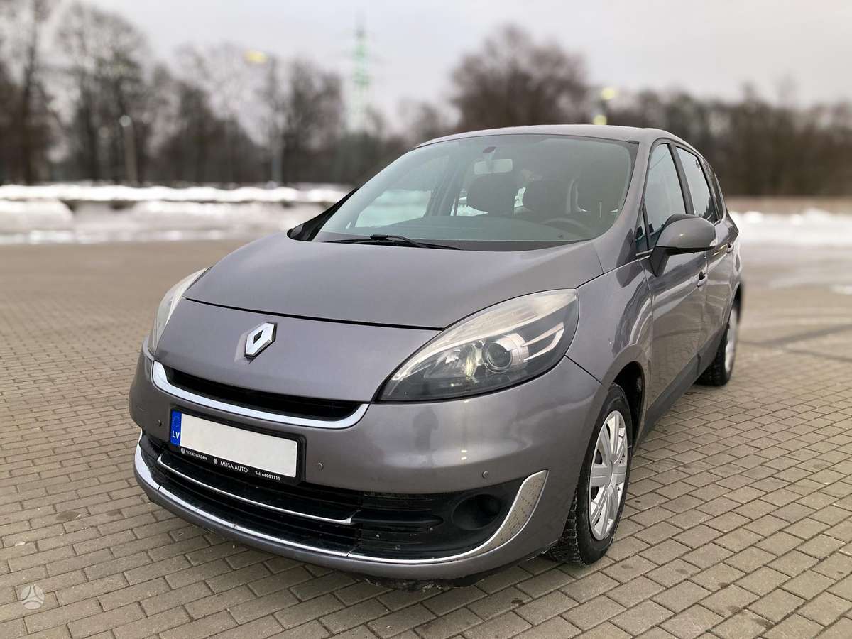 Renault Grand Scenic - 3