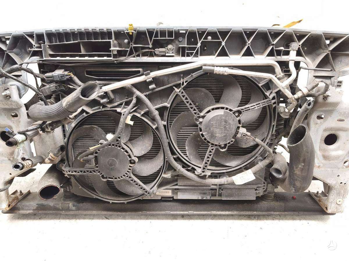 Ford S-MAX hood (front, rear)