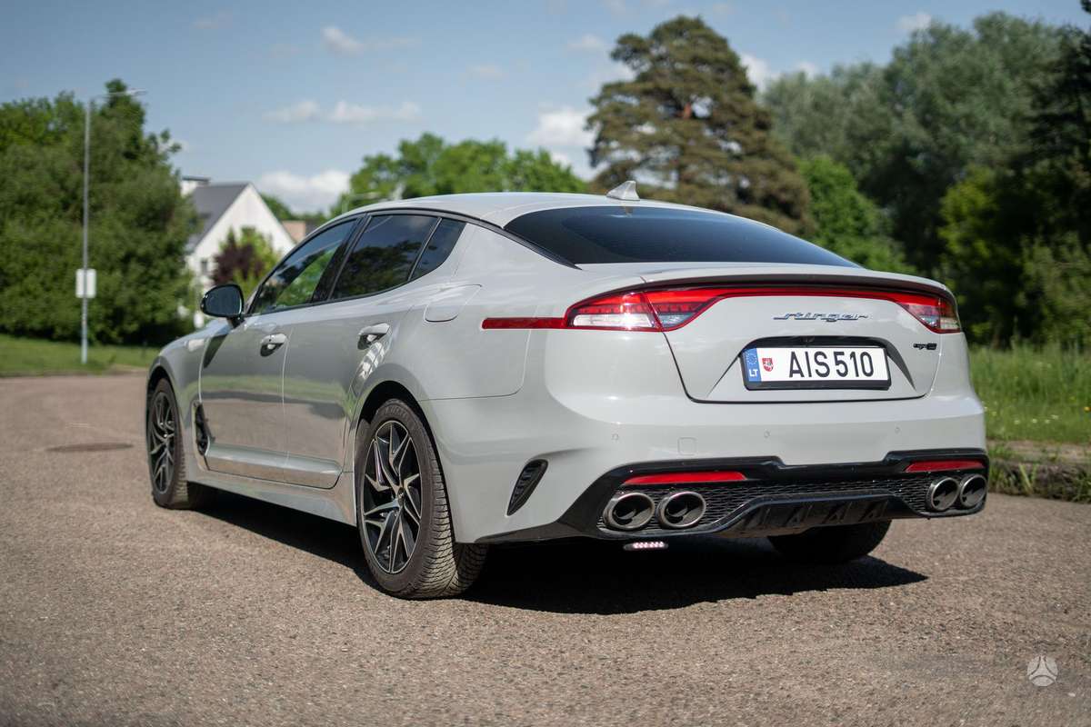 Kia Stinger, 2.5 l., Седан
