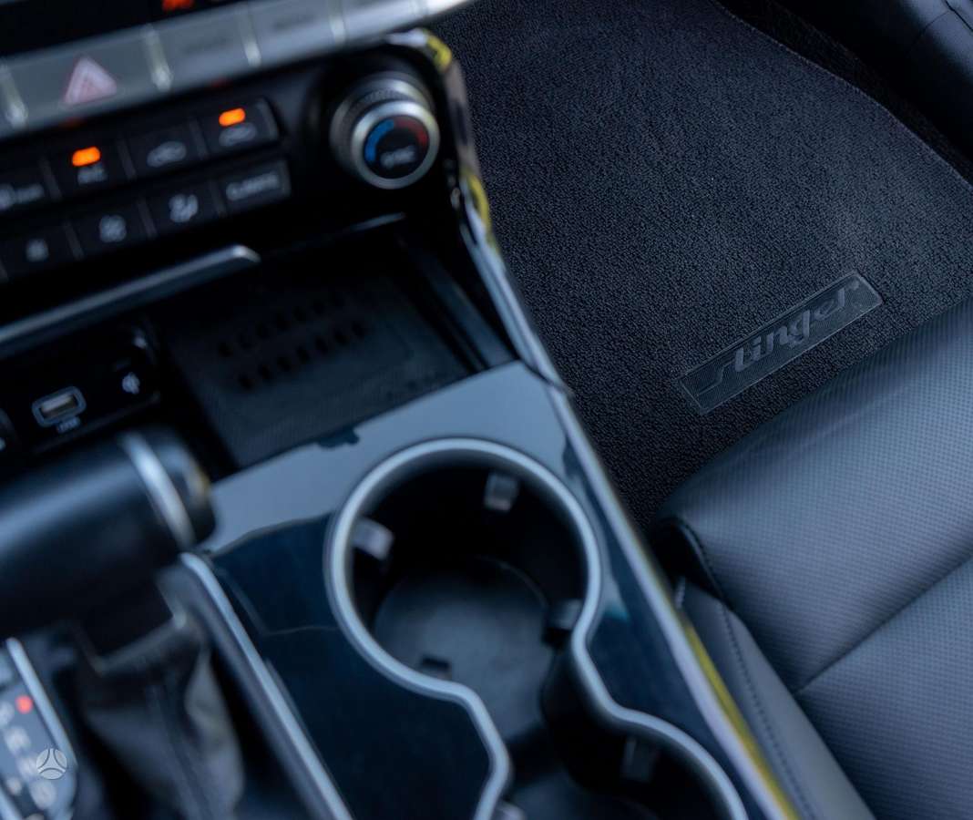Kia Stinger, 2.5 l., Седан
