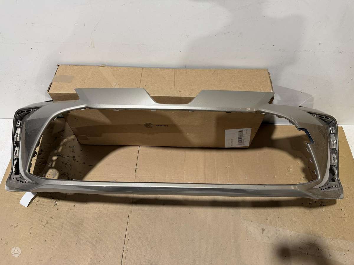 Toyota Corolla Bamperiai versiją sedanas