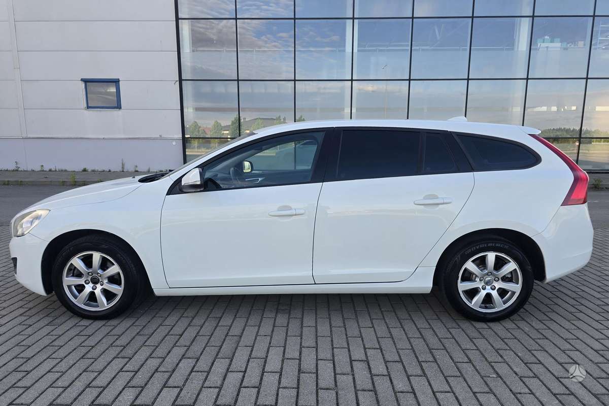 Volvo V60, 2.0 l., Универсал