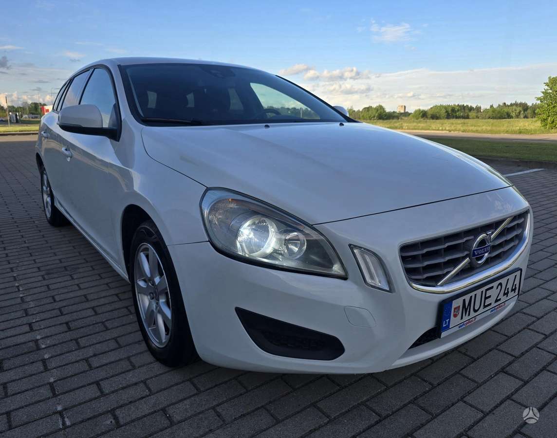 Volvo V60, 2.0 l., Универсал