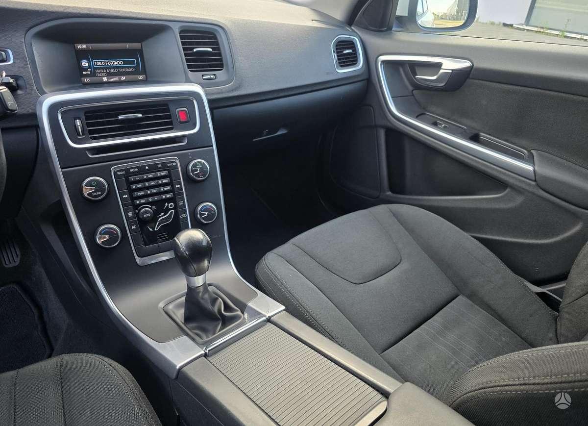 Volvo V60, 2.0 l., Универсал