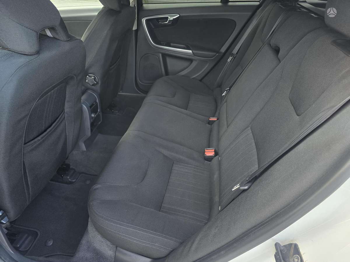 Volvo V60, 2.0 l., Универсал