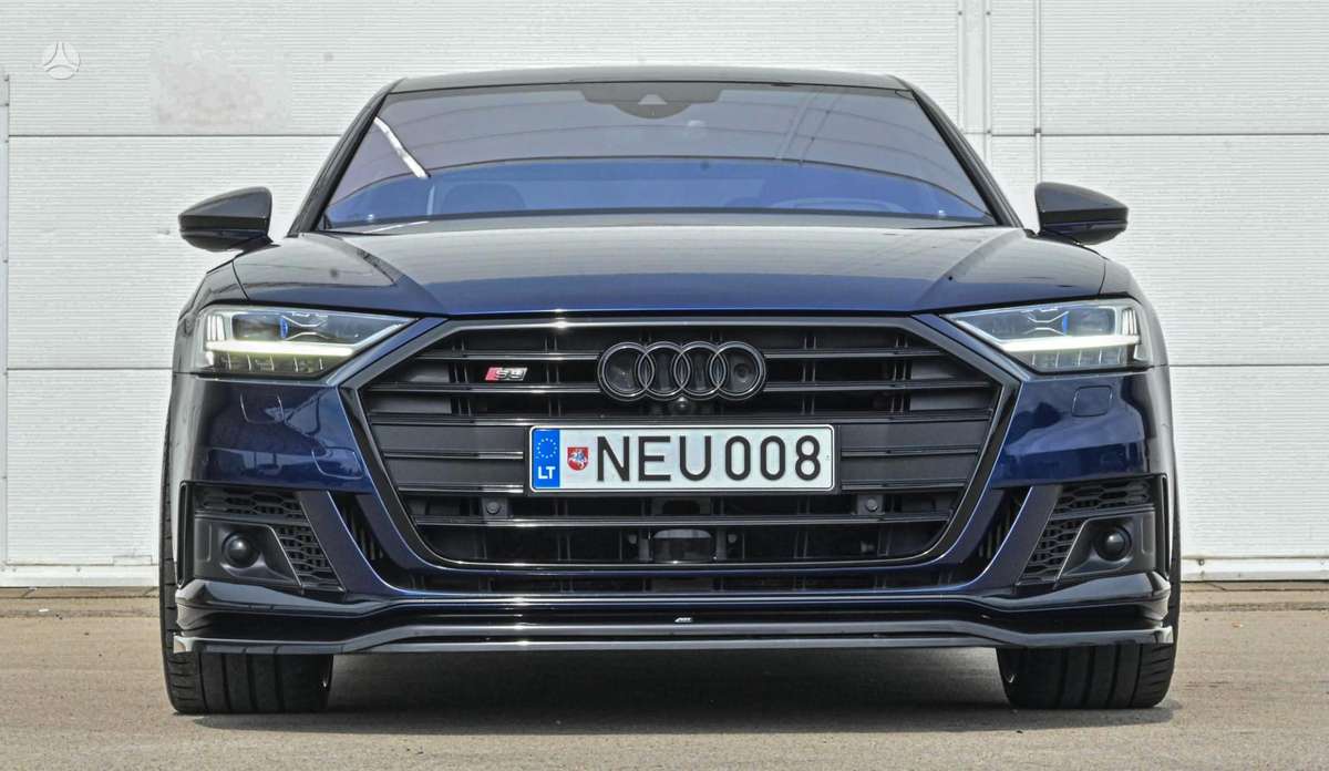 Audi S8, 4.0 l., saloon / sedan