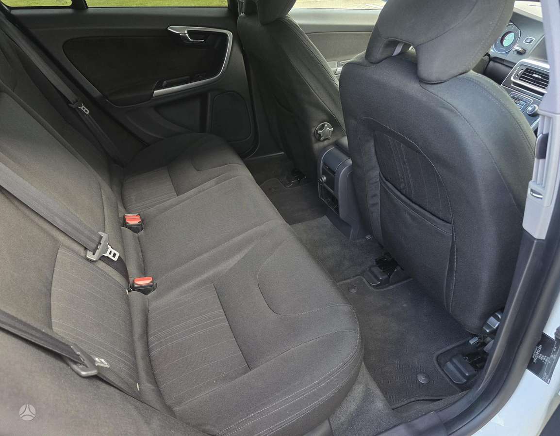 Volvo V60, 2.0 l., Универсал