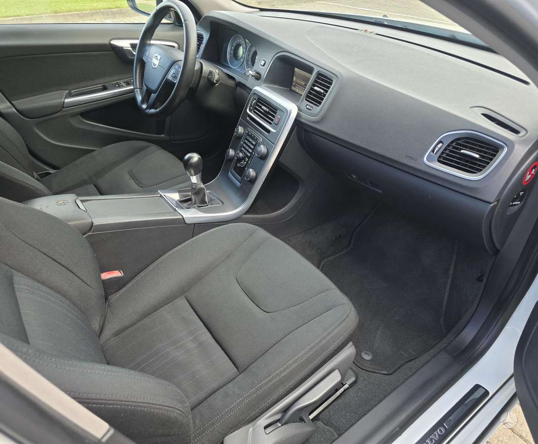 Volvo V60, 2.0 l., Универсал