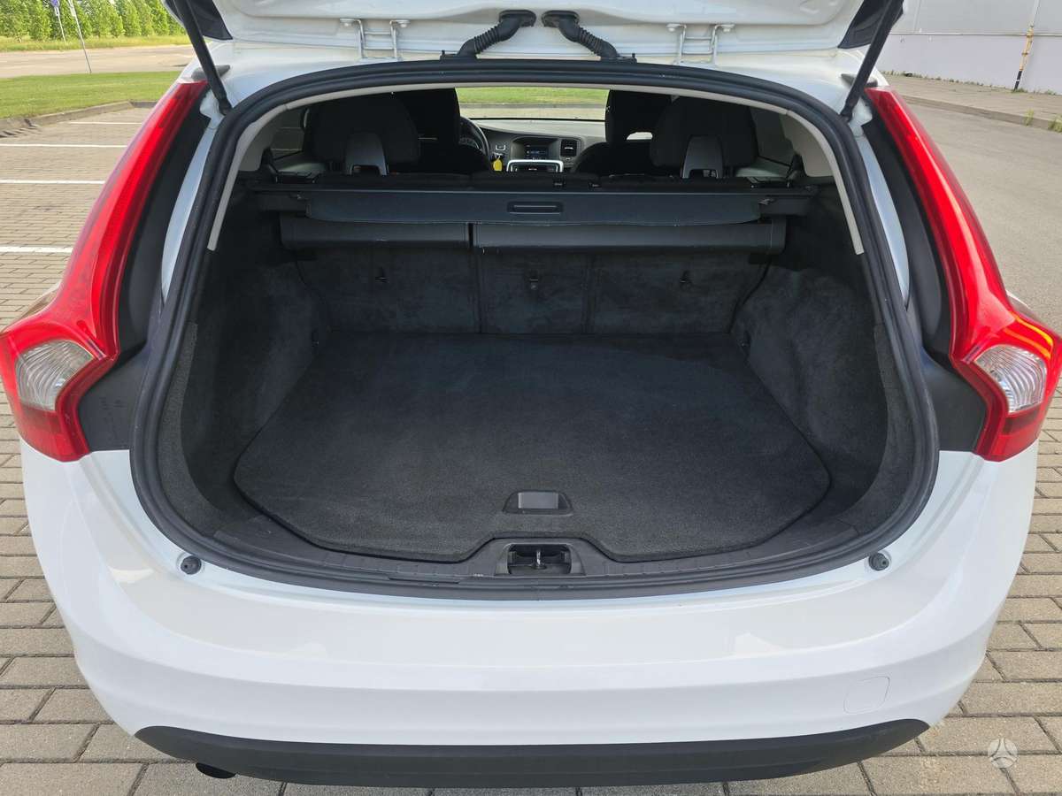 Volvo V60, 2.0 l., Универсал