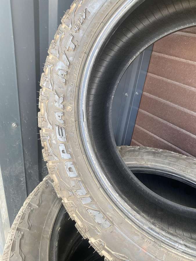 Falken, universalios 305/45 R22