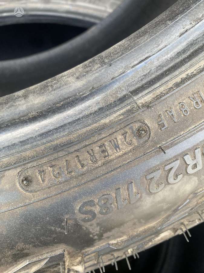 Falken, всесезонные 305/45 R22