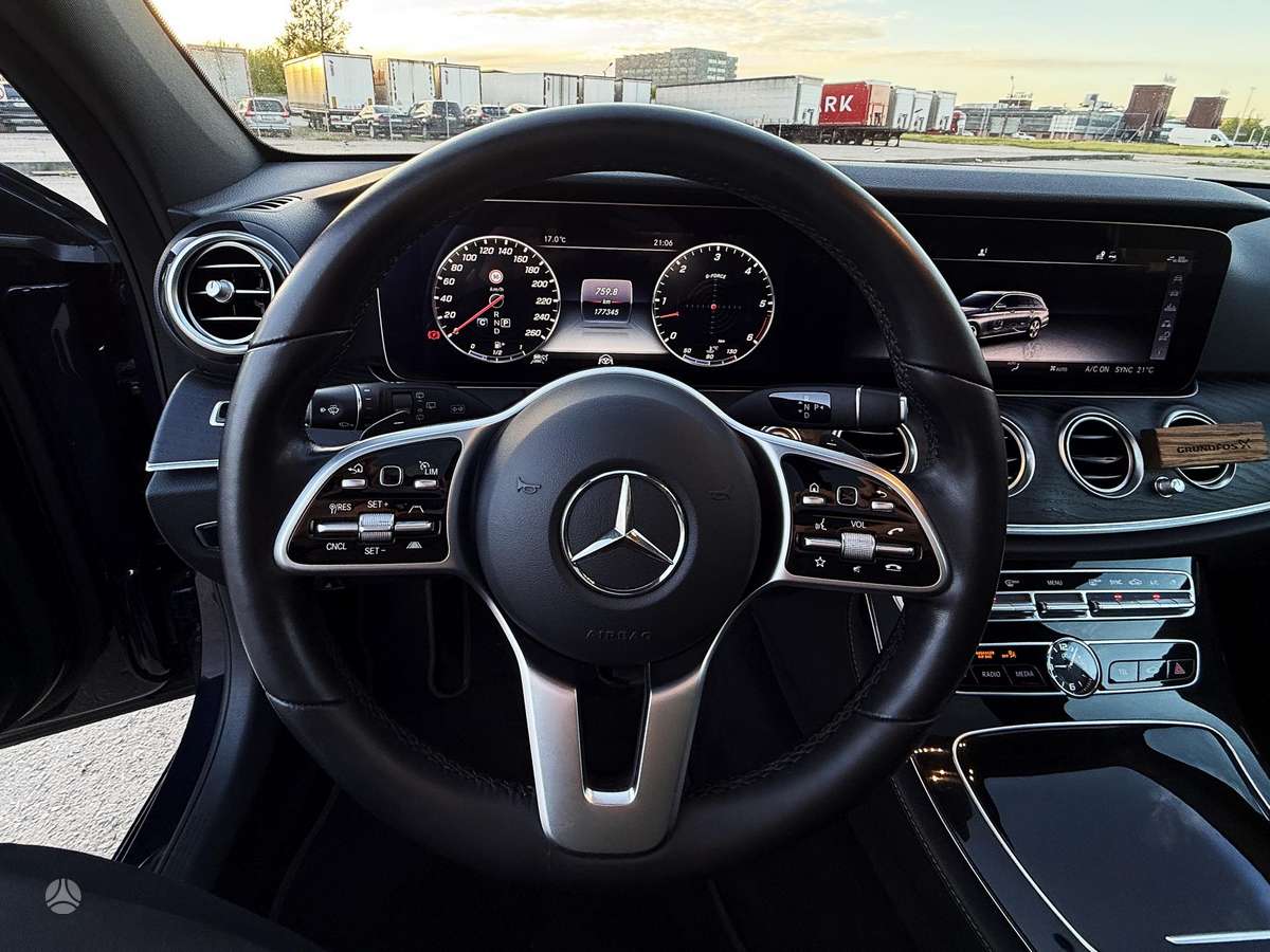 Mercedes-Benz E400, 2.9 l., Универсал