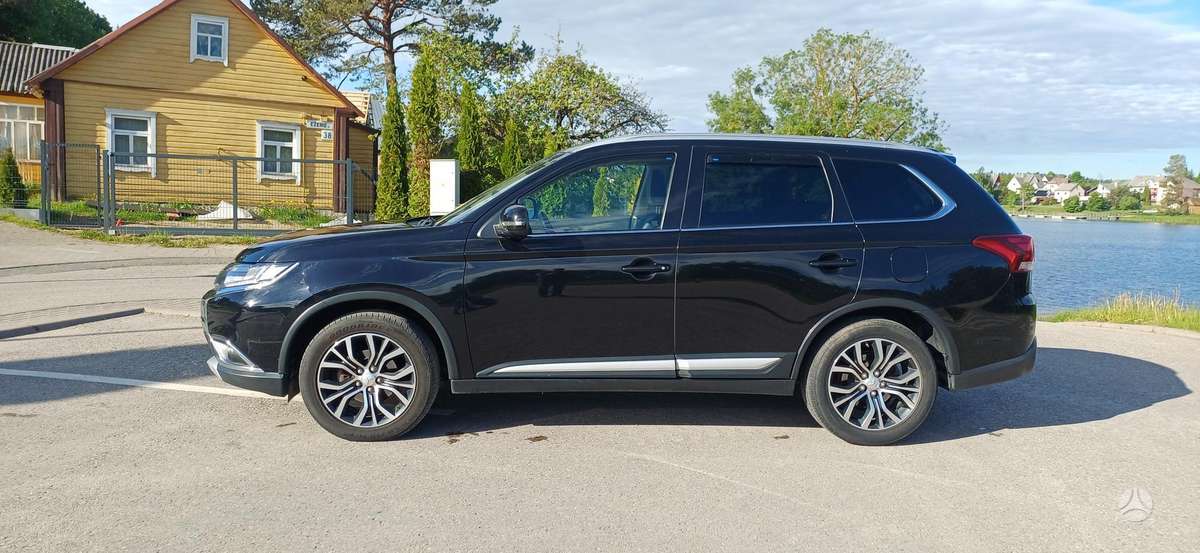 Mitsubishi Outlander, 2.0 l., Минивэн