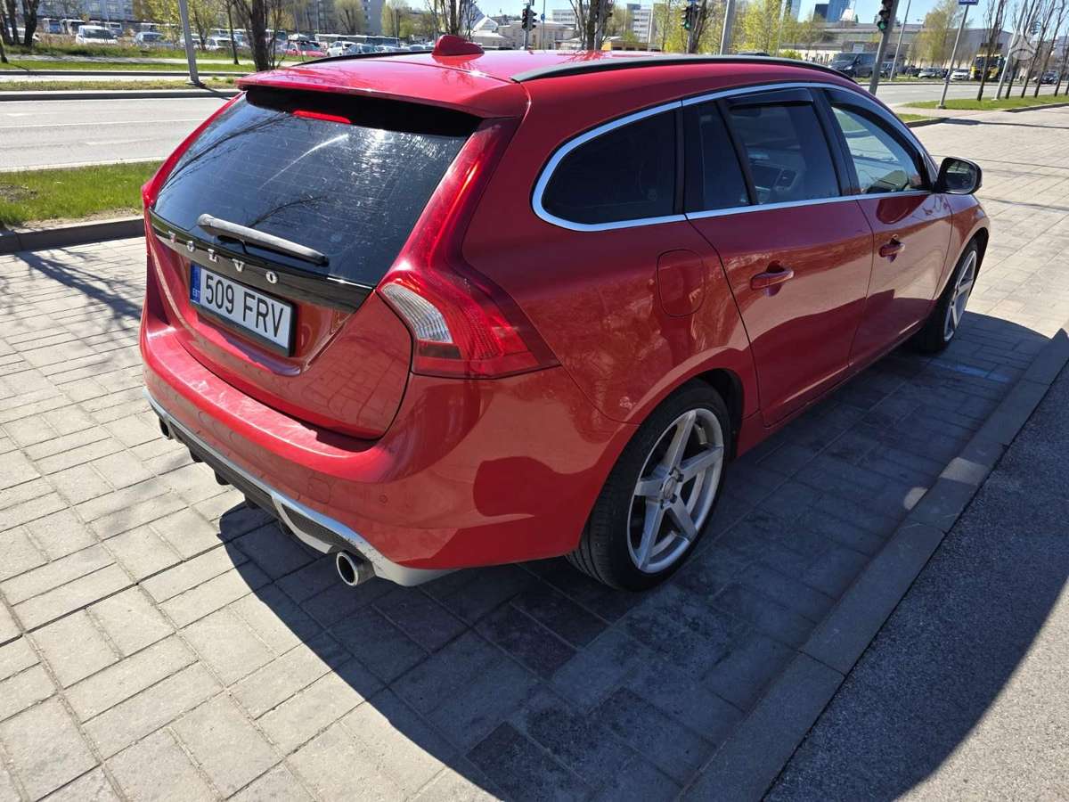 Volvo V60, 1.6 l., wagon