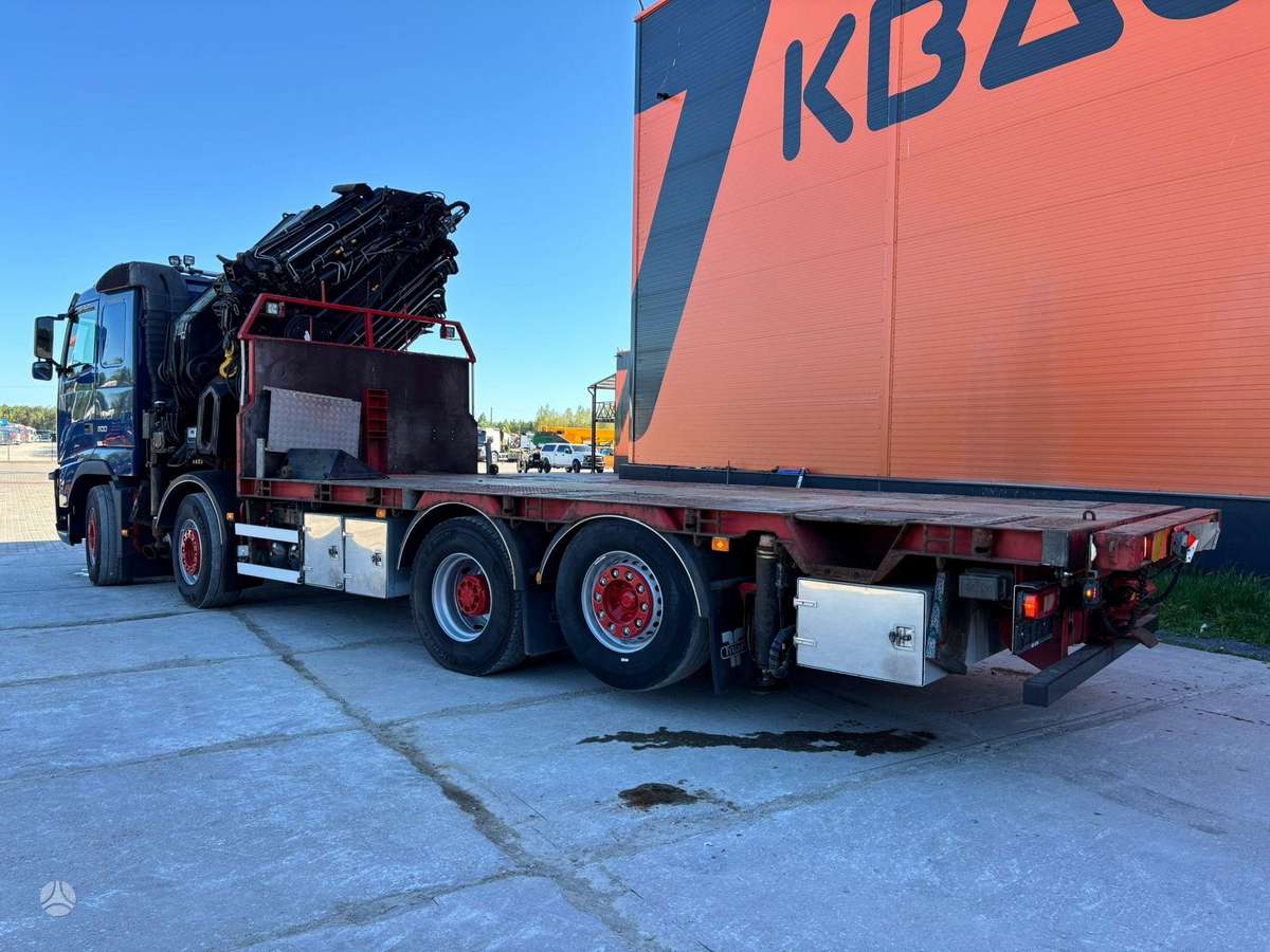 Volvo FH500 8x2, crane trucks