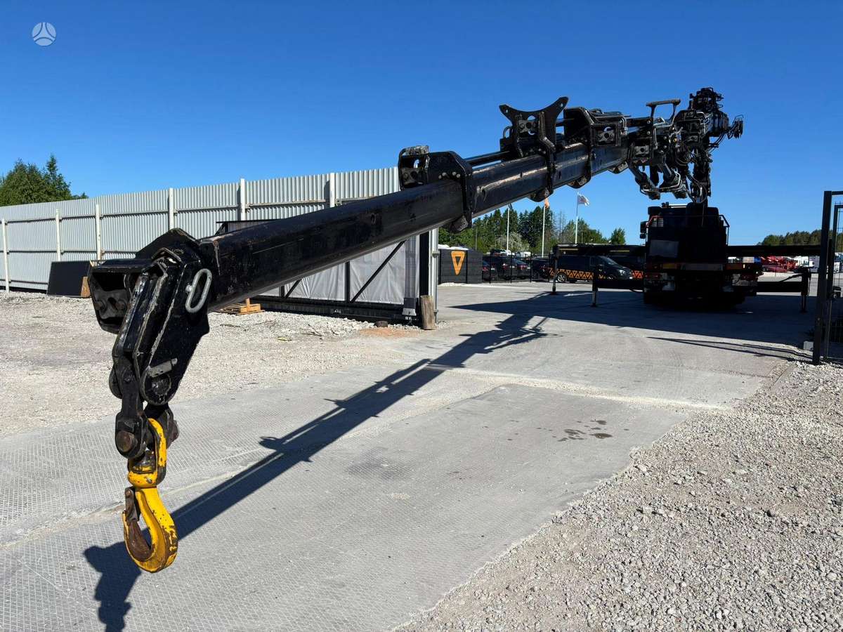 Volvo FH500 8x2, crane trucks