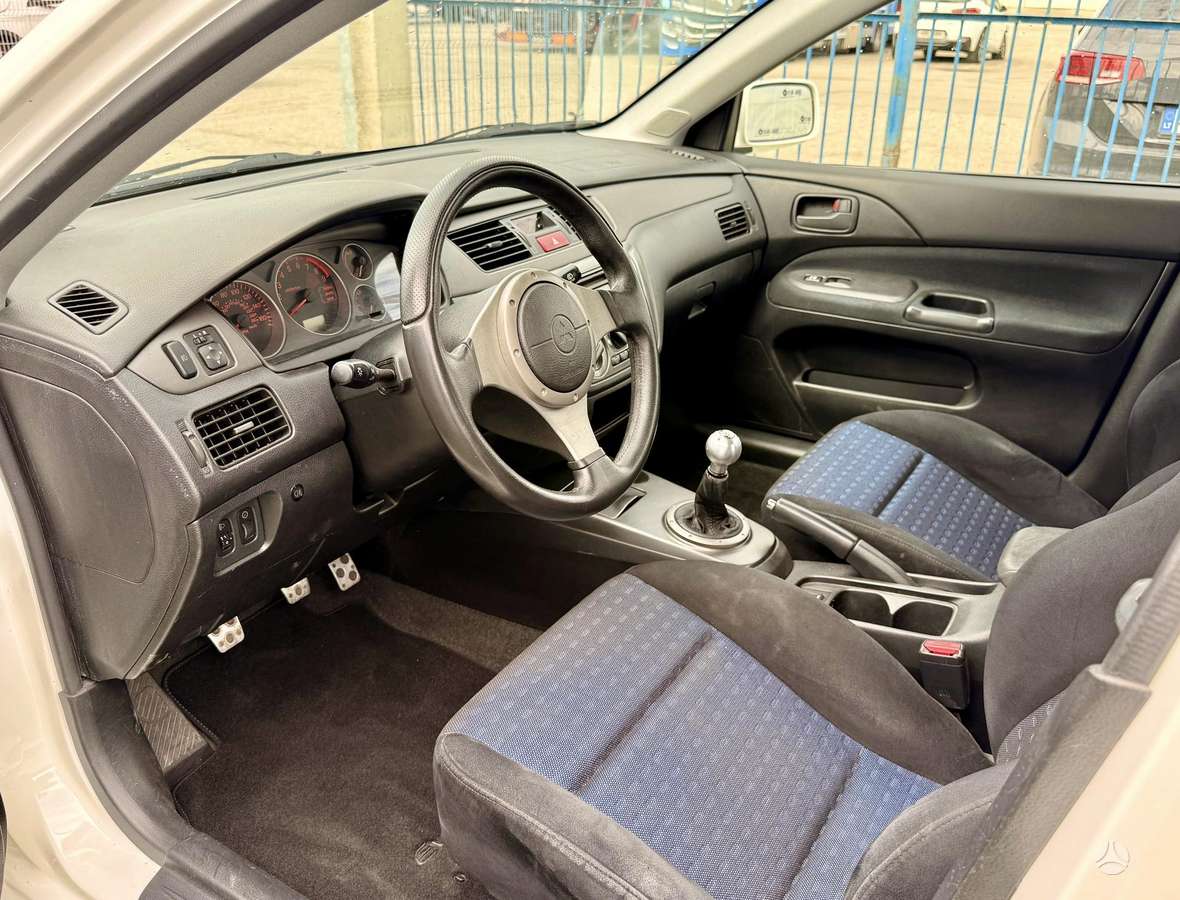 Mitsubishi Lancer Evolution, 2.0 l., saloon / sedan