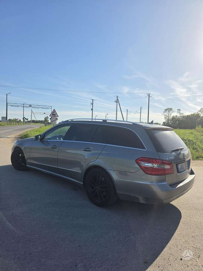 Mercedes-Benz E250, 2.2 l., Универсал