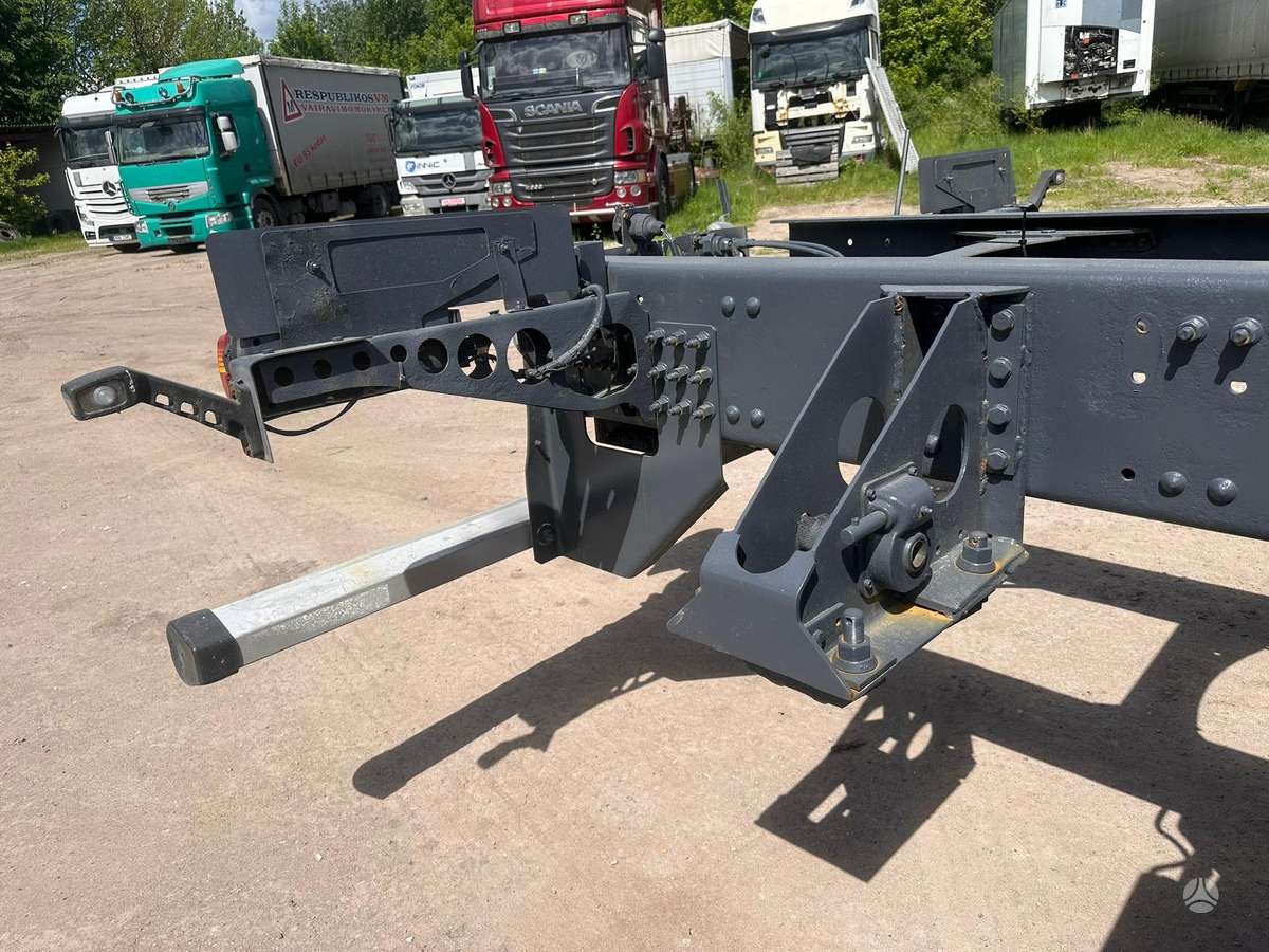 Volvo FM410, manual, шасси