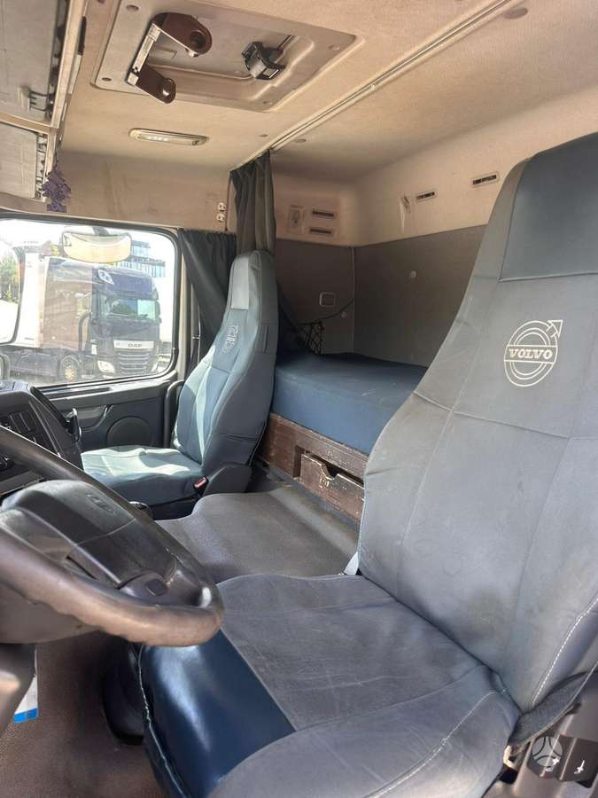 Volvo FM410, manual, шасси