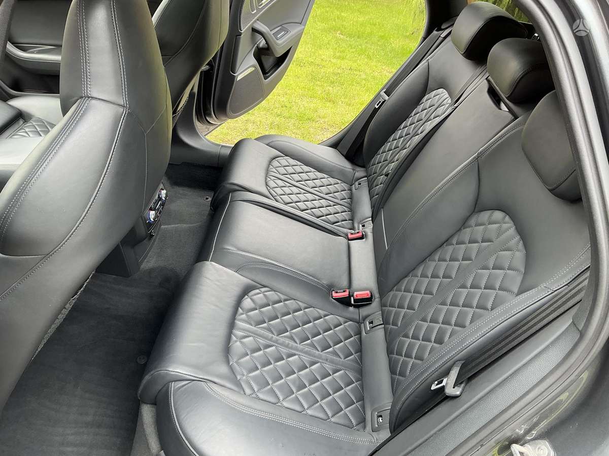 Audi A6, 3.0 l., universalas