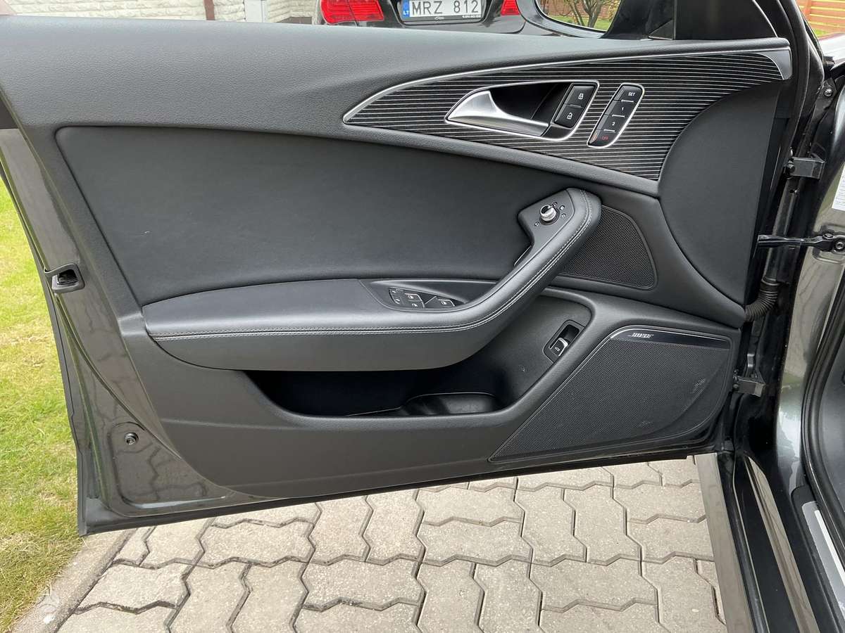 Audi A6, 3.0 l., universalas
