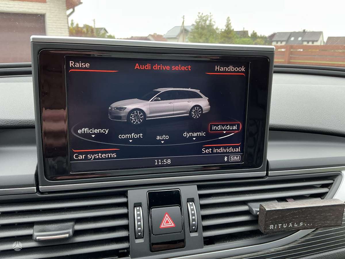 Audi A6, 3.0 l., universalas