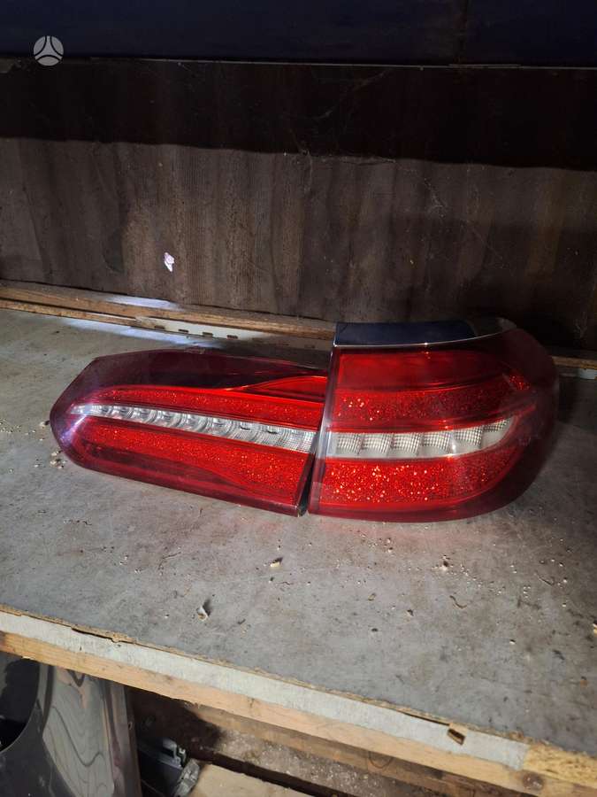 Mercedes-Benz E klasė dalimis. W213