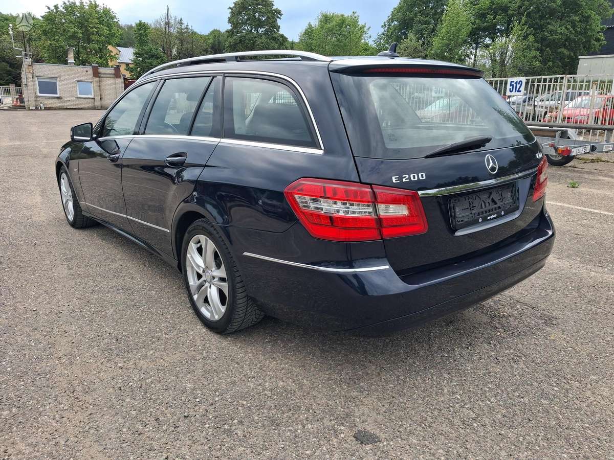 Mercedes-Benz E200, 2.2 l., Универсал