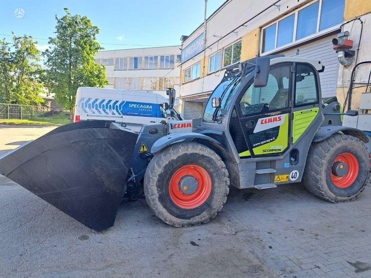 JCB Krautuvų nuoma, sand. ir krovimo technikos nuoma