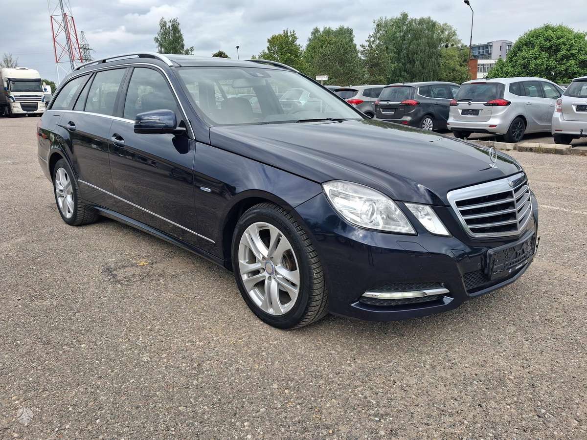 Mercedes-Benz E200, 2.2 l., Универсал